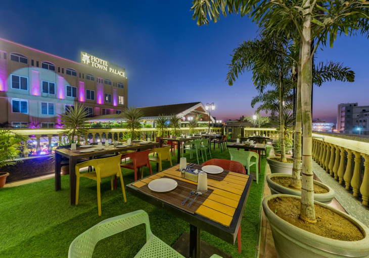 Exterior & Views 2, Hotel Town Palace, Bijapur