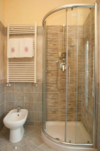 Bathroom, B&B a la Ria, Brescia