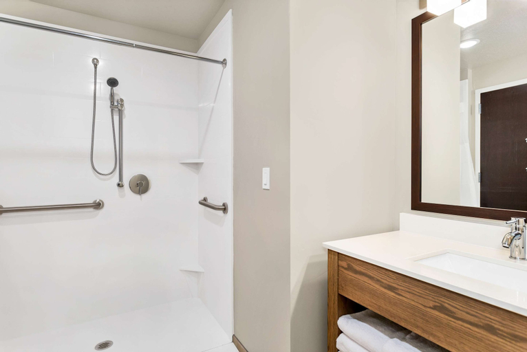 Bathroom 3