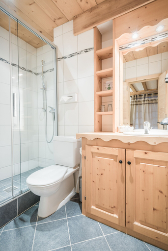 Bathroom 4, Boutique Hotel Beau-Sejour, Monthey