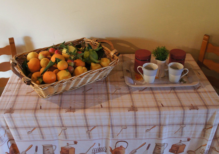 Food & Drinks 5, Skourtis Apartments, West Greece