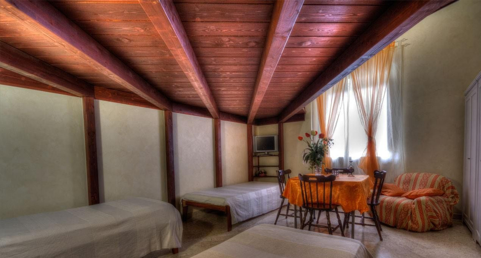 Bedroom 3, Il Gallo, Bari