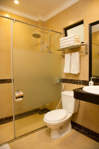 Bathroom 4, Thuy Anh Hotel, Ninh Bình