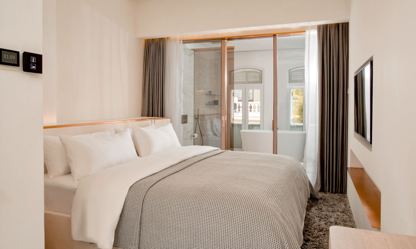 Bedroom 12