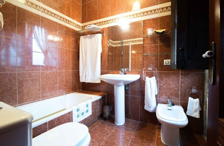 Bathroom 4, Pazo da Fraga, Pontevedra