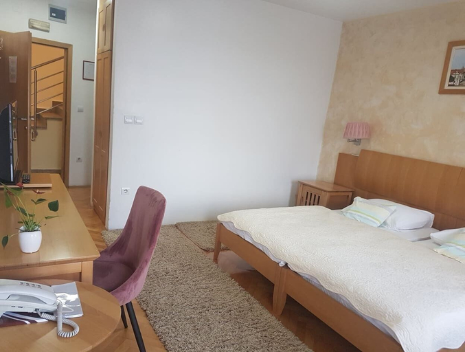 Bedroom 2, Hotel Millennium, Osijek