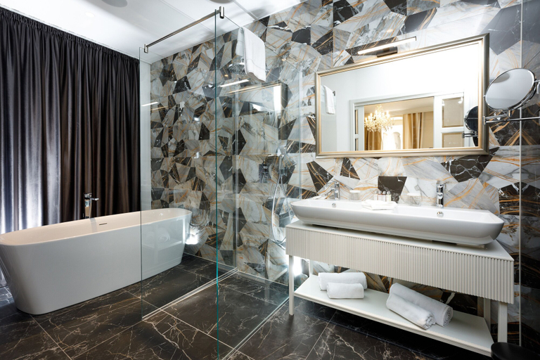 Bathroom 3, Heritage hotel Santa Lucia, Split