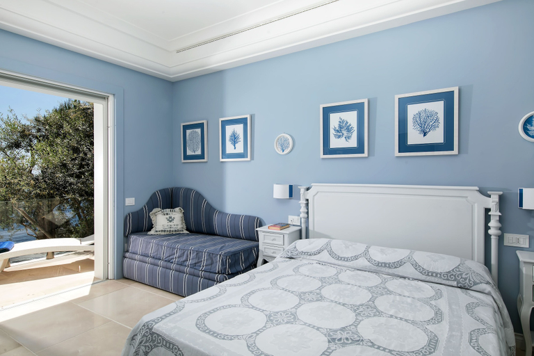 Bedroom 2, Villa Ibiscus, Napoli