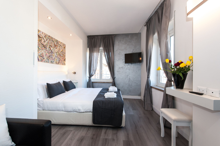 Bedroom 5, Brunelleschi Holidays Hostel, Rome