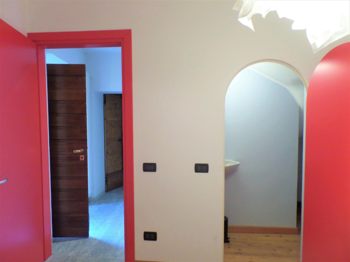 Others 5, Casa del Gelsomino, Verbano-Cusio-Ossola