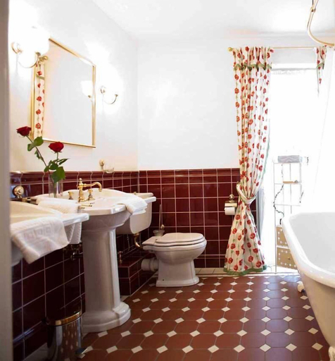 Bathroom 3, Landgasthof Alte Bergmühle, Offenbach