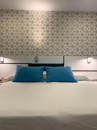 Bedroom 4, Hostal San Fernando, Cantabria