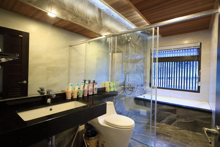 Bathroom 3, 花蓮漫漫時光電梯包棟民宿, Hualien