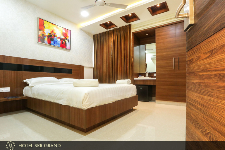 Hotel SRR Grand, Kancheepuram