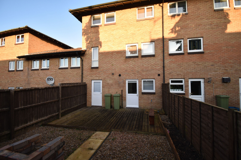 Exterior & Views, Oldbrook House, Milton Keynes