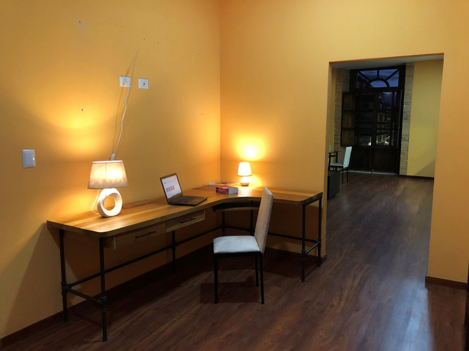Others 5, Flore Apartment, Cuenca