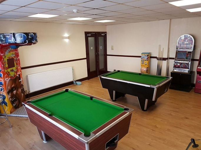 Others 5, AA Central Hotel, Blackpool