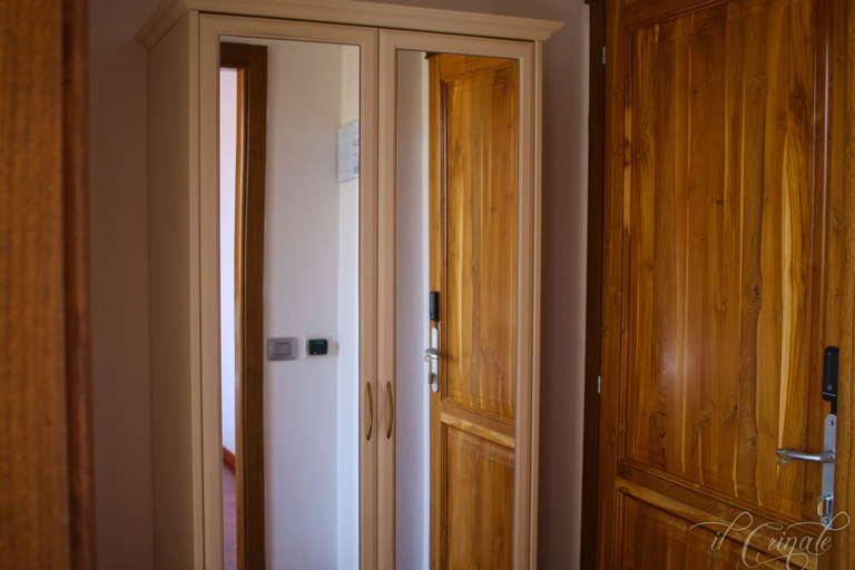Others 5, Hotel Il Crinale, Bologna