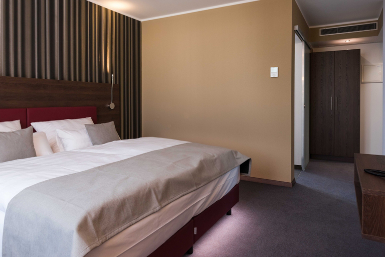 Bedroom 3, Steinberger Hof, Offenbach