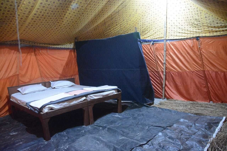 Bedroom 3, Kumbha Kamps, Kaushambi
