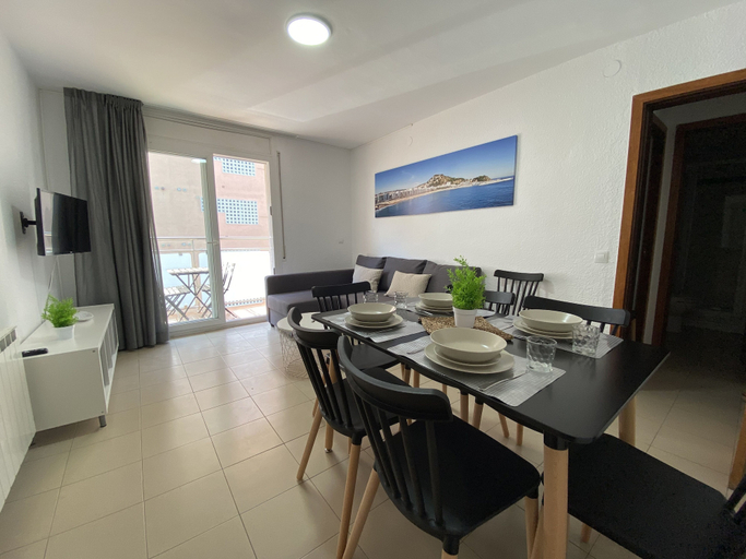 Others 3, Apartaments AR Isern, Girona