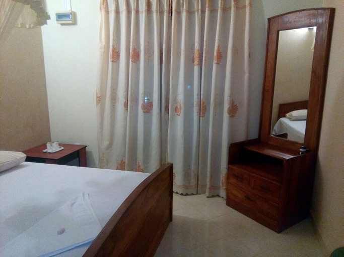 Bedroom 2, Nelum Villa, N. Palatha East