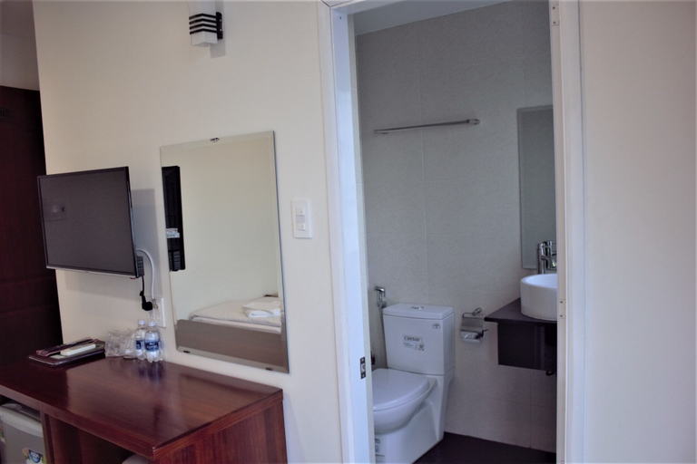 Bathroom 4, Tram Anh Hotel, Qui Nhơn