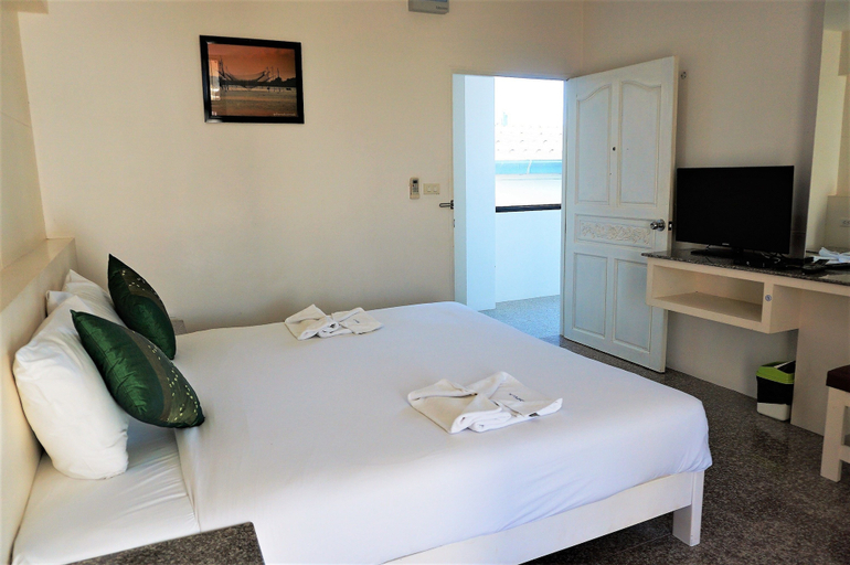 Bedroom 2, Chouaprom Mansion, Muang Nakhon Si Thammarat