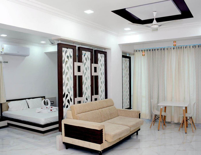 Others 3, Shree Hotel, Banas Kantha