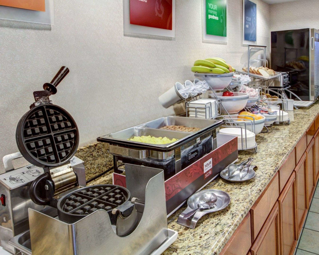 Food & Drinks 5, Comfort Suites Downtown Sacramento, Sacramento