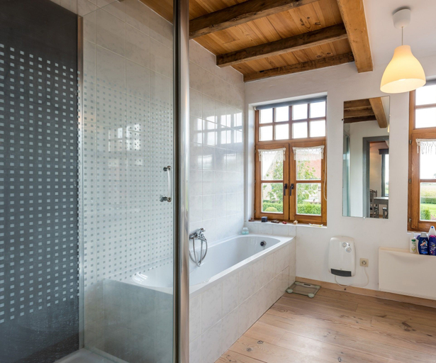Bathroom 3, Flanders Fields Cottage Spar, West-Vlaanderen