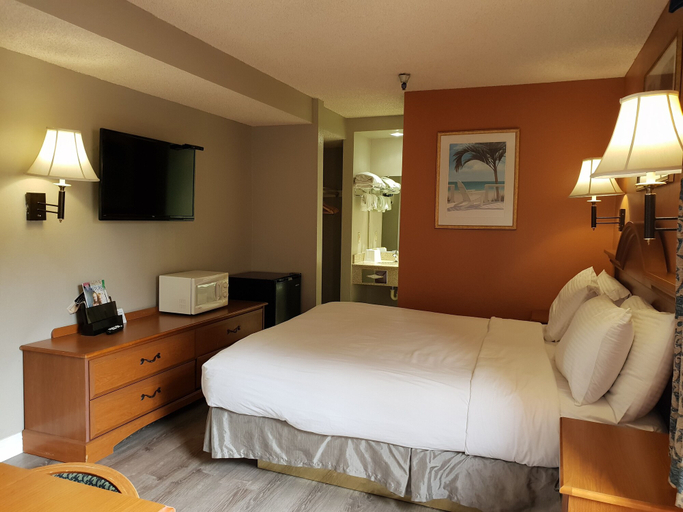 Bedroom 4, Downtown SLO Inn - San Luis Obispo, San Luis Obispo