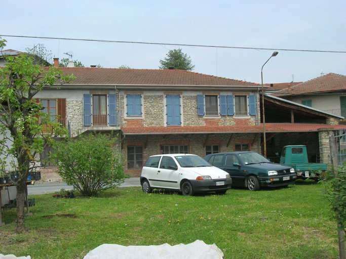 Others 4, Ca D' Becon, Asti