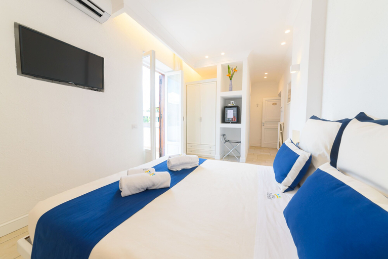 Bedroom 2, Villa Fortuna Holiday Resort, Napoli