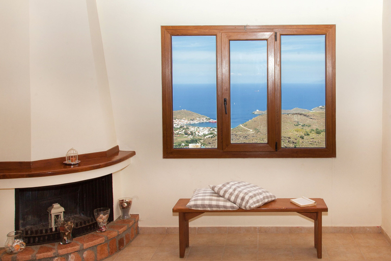 Others 5, Villa Karthea V, South Aegean