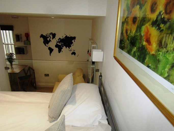 Bedroom 2, Cozy Private Double En-suite - 2, London
