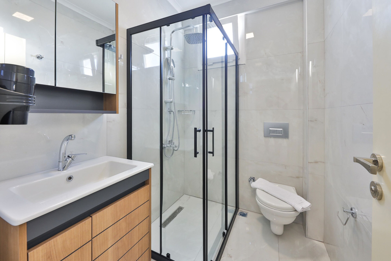 Bathroom 4, Tugce Apart, Kaş