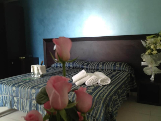 Bedroom 4, Hotel La Rosetta, Latina