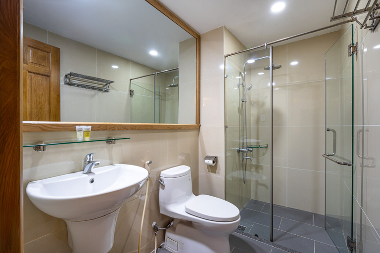 Bathroom 3, Saigon One Service Apartment, District 3