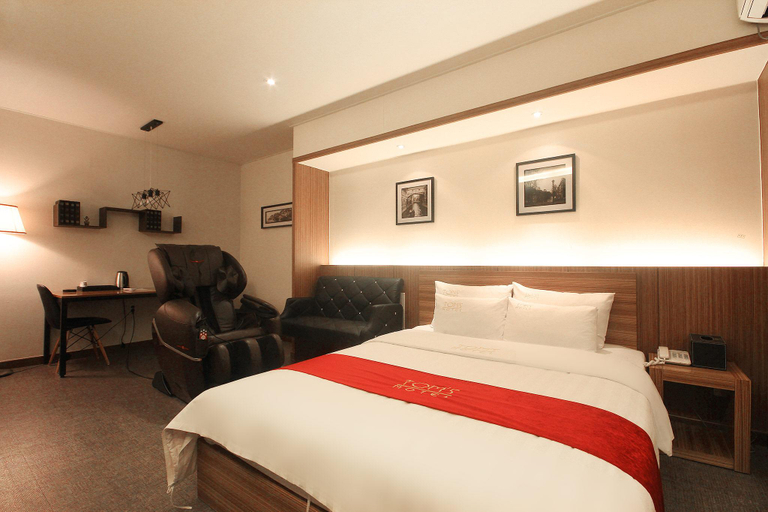 Bedroom 2, Gimje Toms Drive-in Self check-in Motel, Gimje