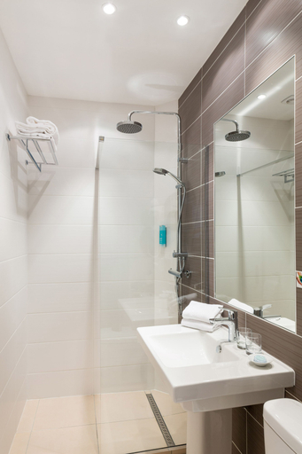 Bathroom 5, Best Western Plus Hotel Brice Garden, Alpes-Maritimes