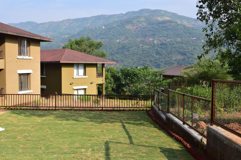Exterior & Views, 3BHK by Tripvillas Holiday Homes, Pune