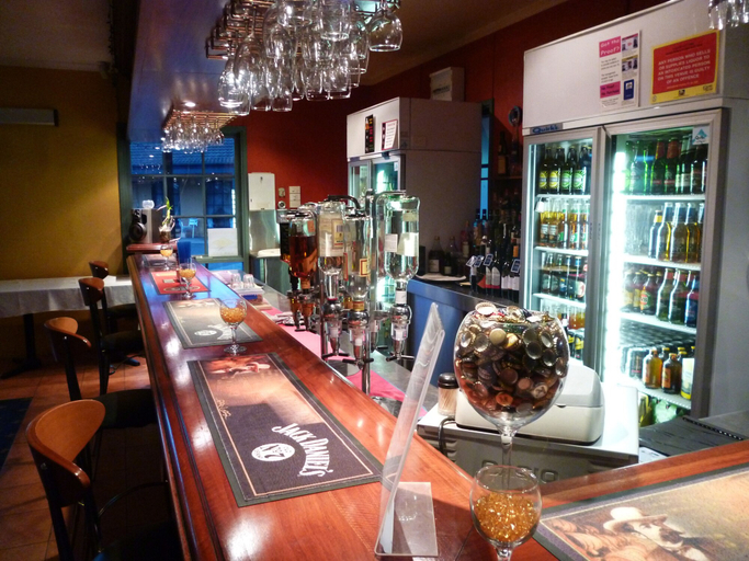 Food & Drinks 4, Coachman's Eden, Bega Valley