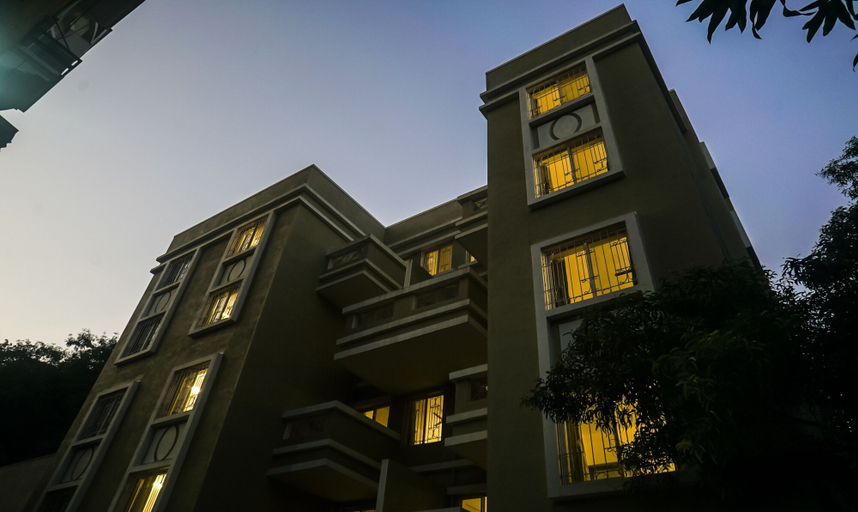 Exterior & Views 2, Treebo Luxe Suite, Shivaji Nagar, Pune