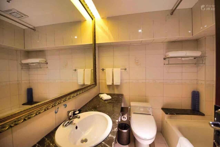 Bathroom 4, Harbin Cloud Ma Bremei Inn Co Ltd, Harbin
