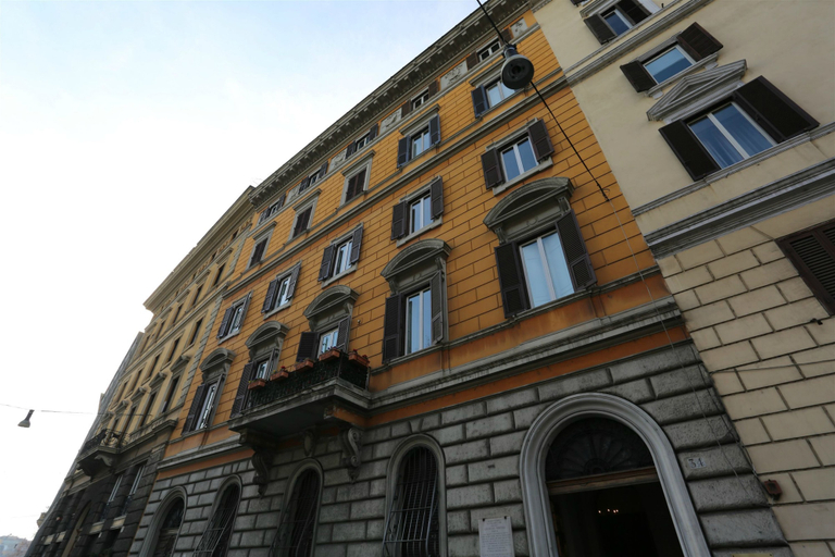Exterior & Views 2, Luxury on the River, Rome