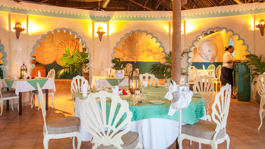 Food & Drinks 5, Turtle Bay Beach Club, Kilifi North