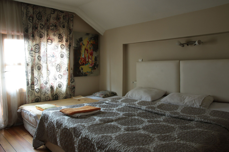 Bedroom 4, Eagles Budget Homes, Beşiktaş
