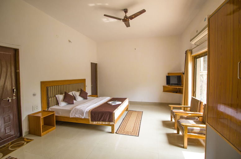 Bedroom 3, Jungle King Resort, Mandla