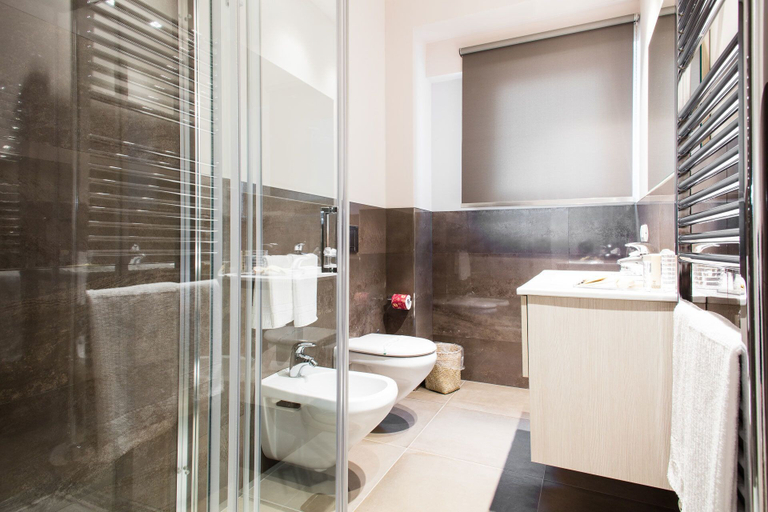 Bathroom 5, Mane Boutique Hotel, Teramo